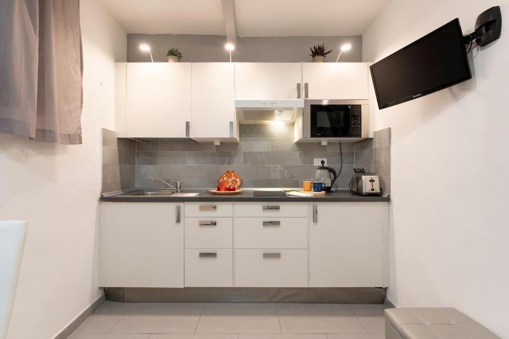 Keys Of Italy - Macci 41 - Sant' Ambrogio One Bedroom Flat Apartamento *